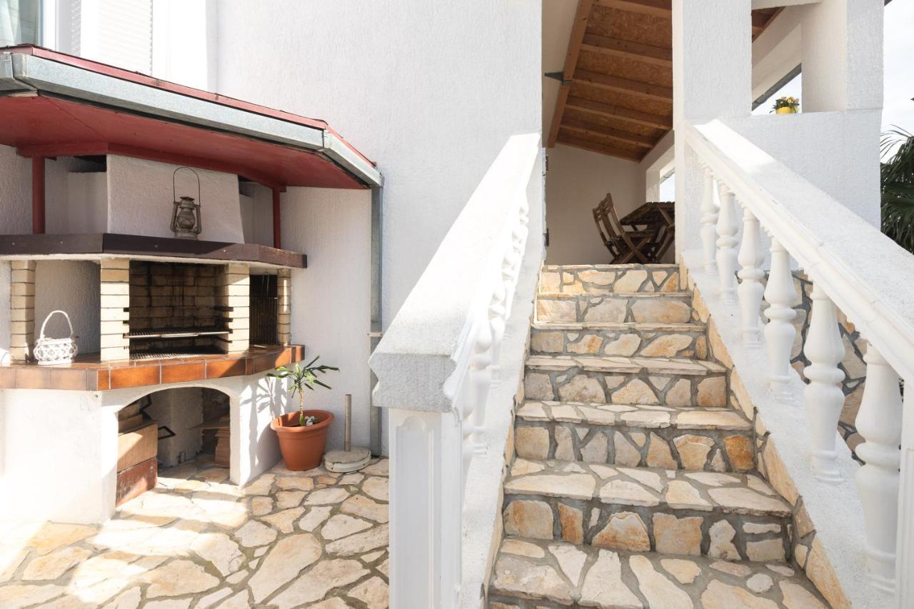 Apartman Umpa Omišalj Zewnętrze zdjęcie