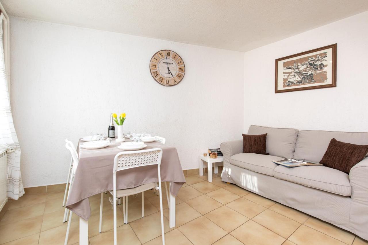 Apartman Umpa Omišalj Zewnętrze zdjęcie