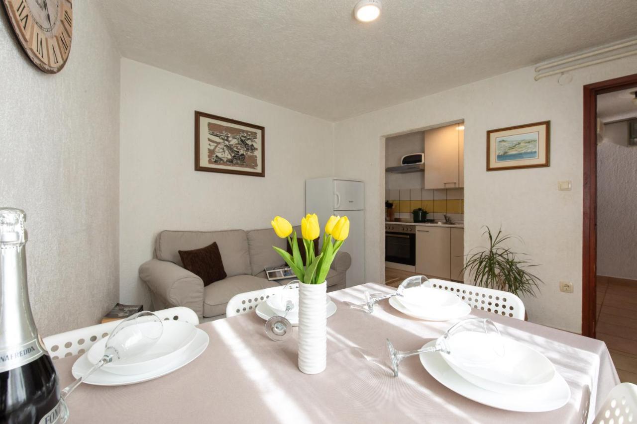 Apartman Umpa Omišalj Zewnętrze zdjęcie